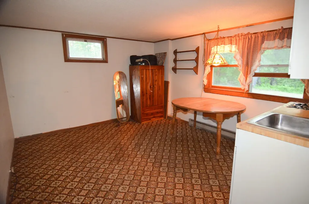 72 Leighton Road Durham ME 04222