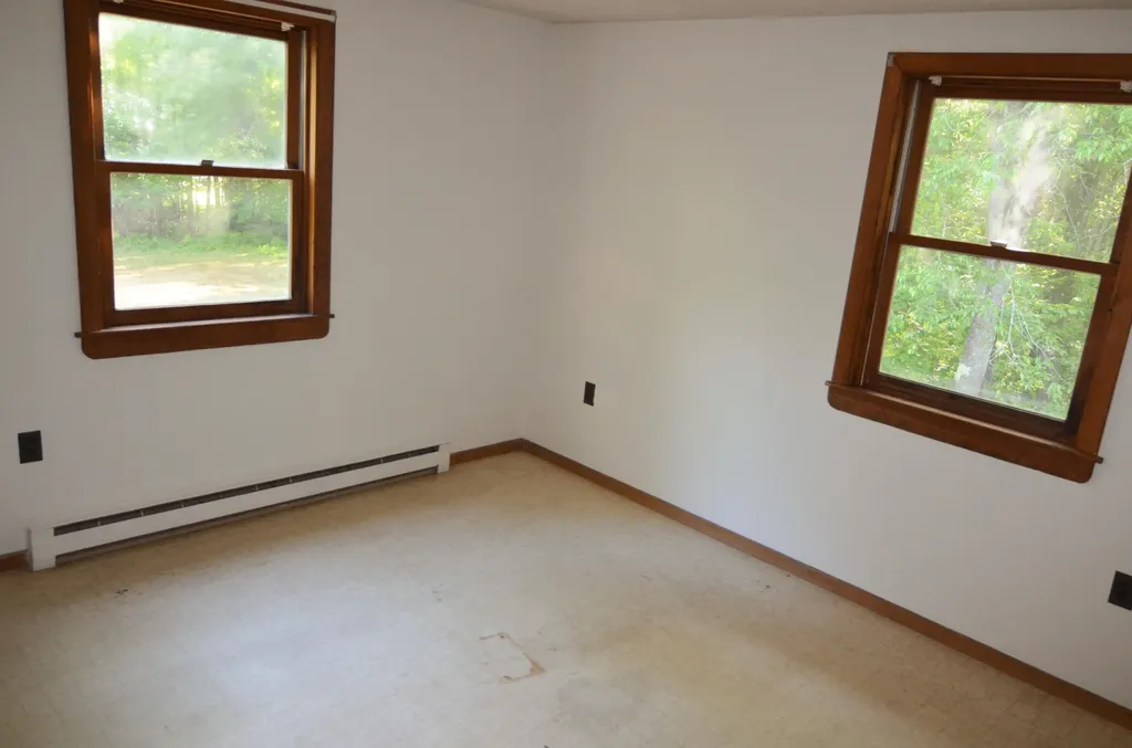72 Leighton Road Durham ME 04222
