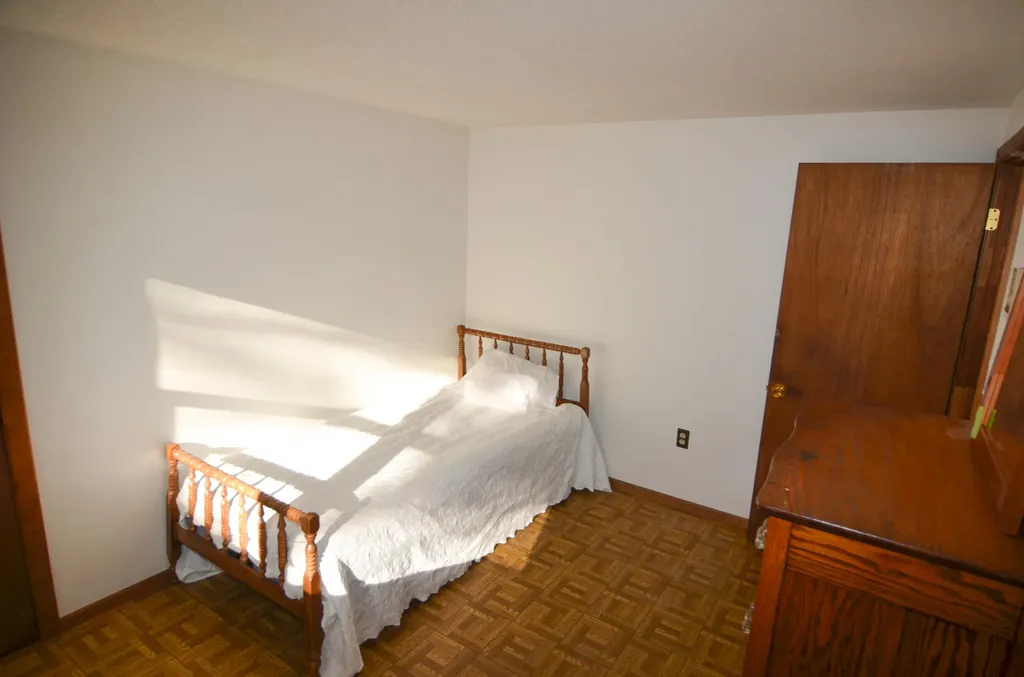 72 Leighton Road Durham ME 04222