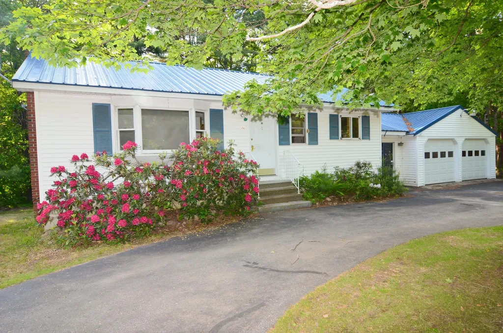 72 Leighton Road Durham ME 04222
