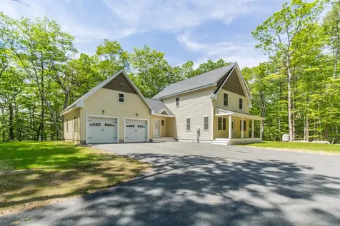18 Twin Pines Road Raymond ME 04071