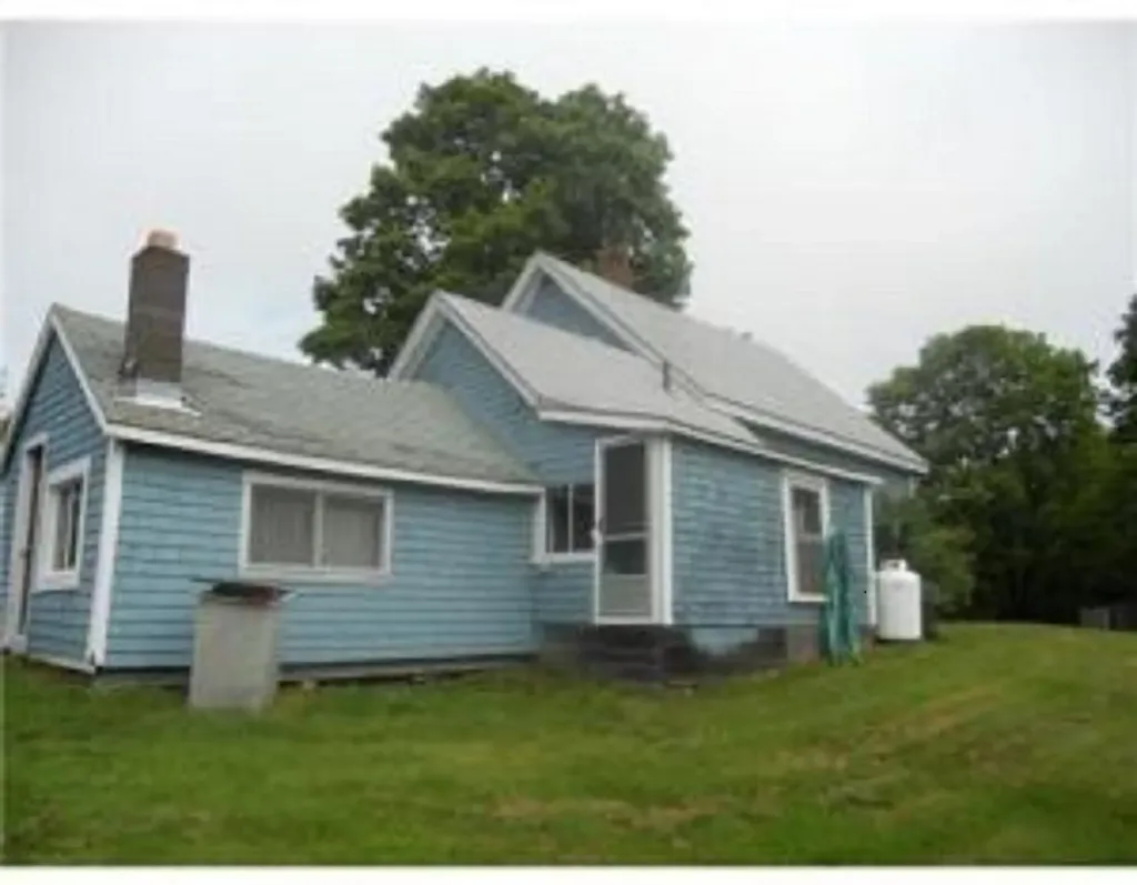1178 Brunswick Avenue Gardiner ME 04345