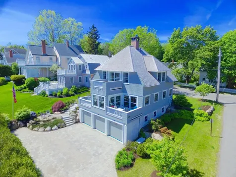 58 Chestnut Street Camden ME 04843