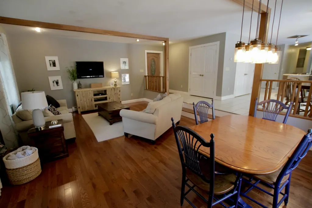 24 Mountain View Drive Hampden ME 04444