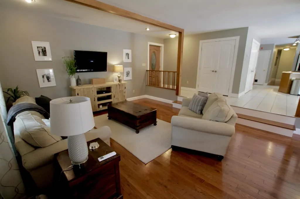 24 Mountain View Drive Hampden ME 04444