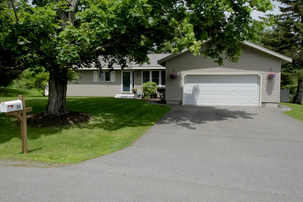 24 Mountain View Drive Hampden ME 04444