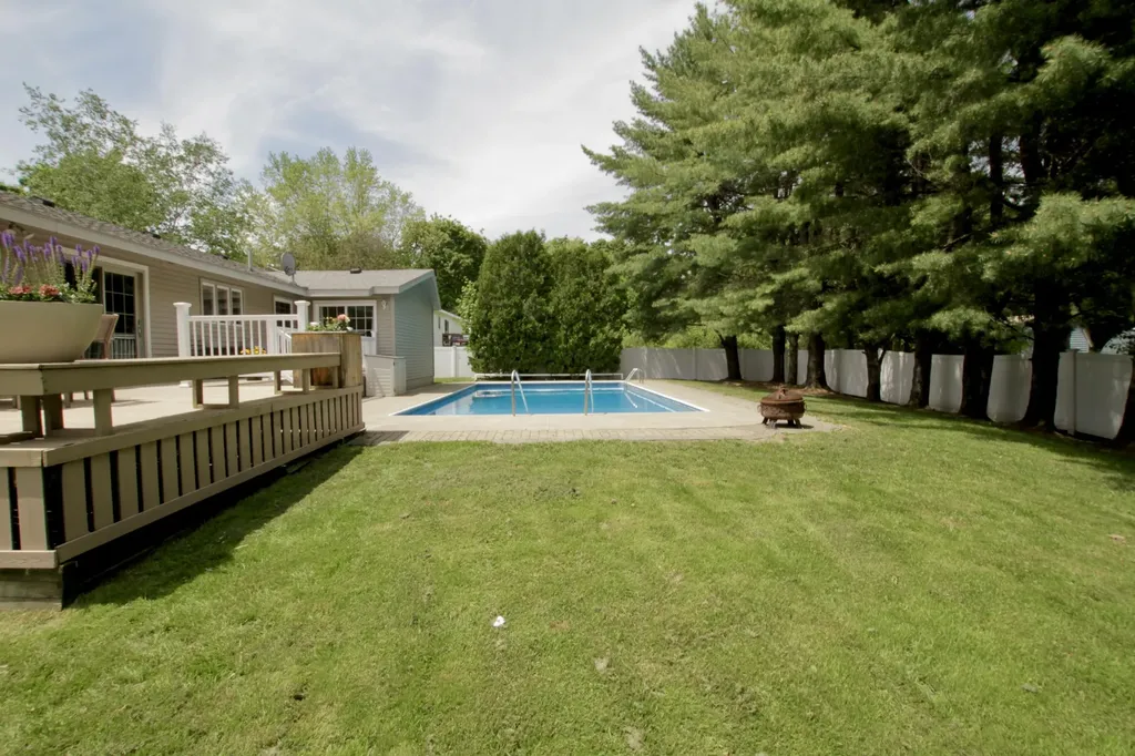 24 Mountain View Drive Hampden ME 04444