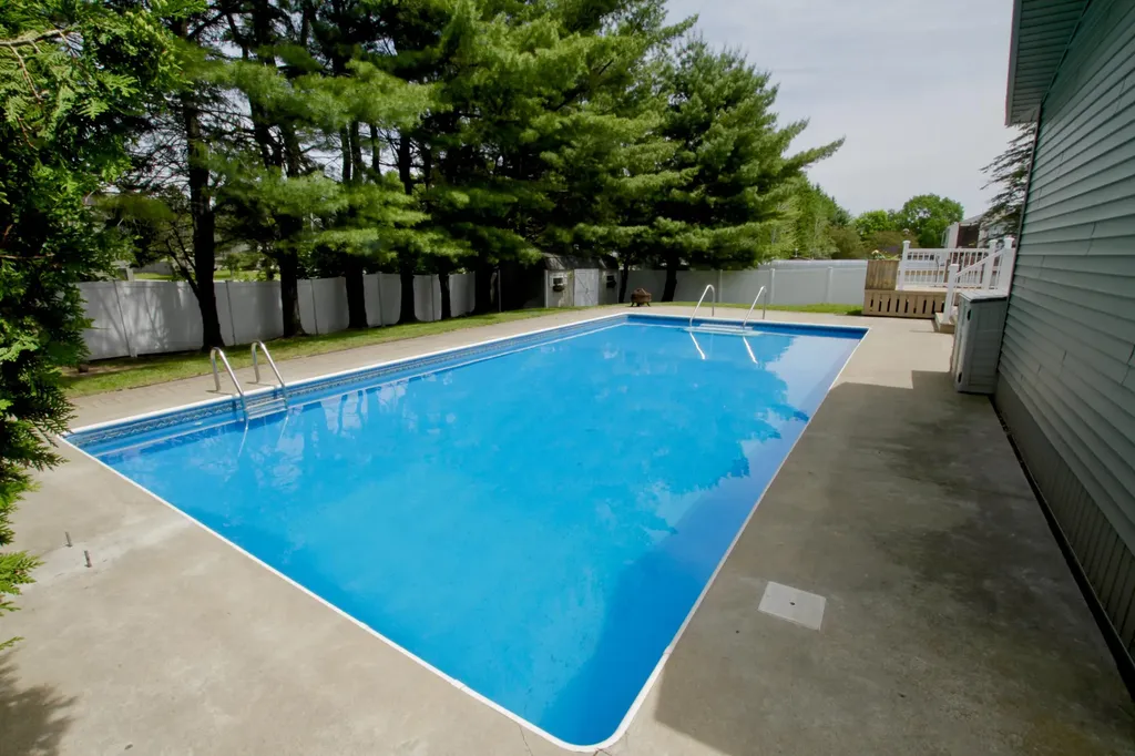 24 Mountain View Drive Hampden ME 04444
