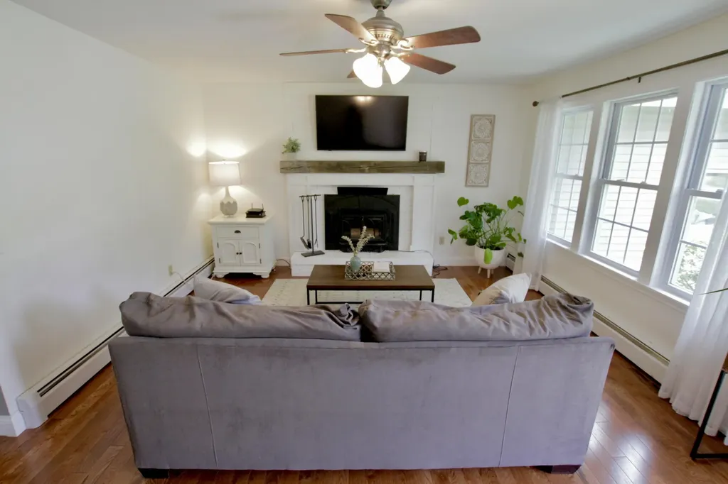 24 Mountain View Drive Hampden ME 04444