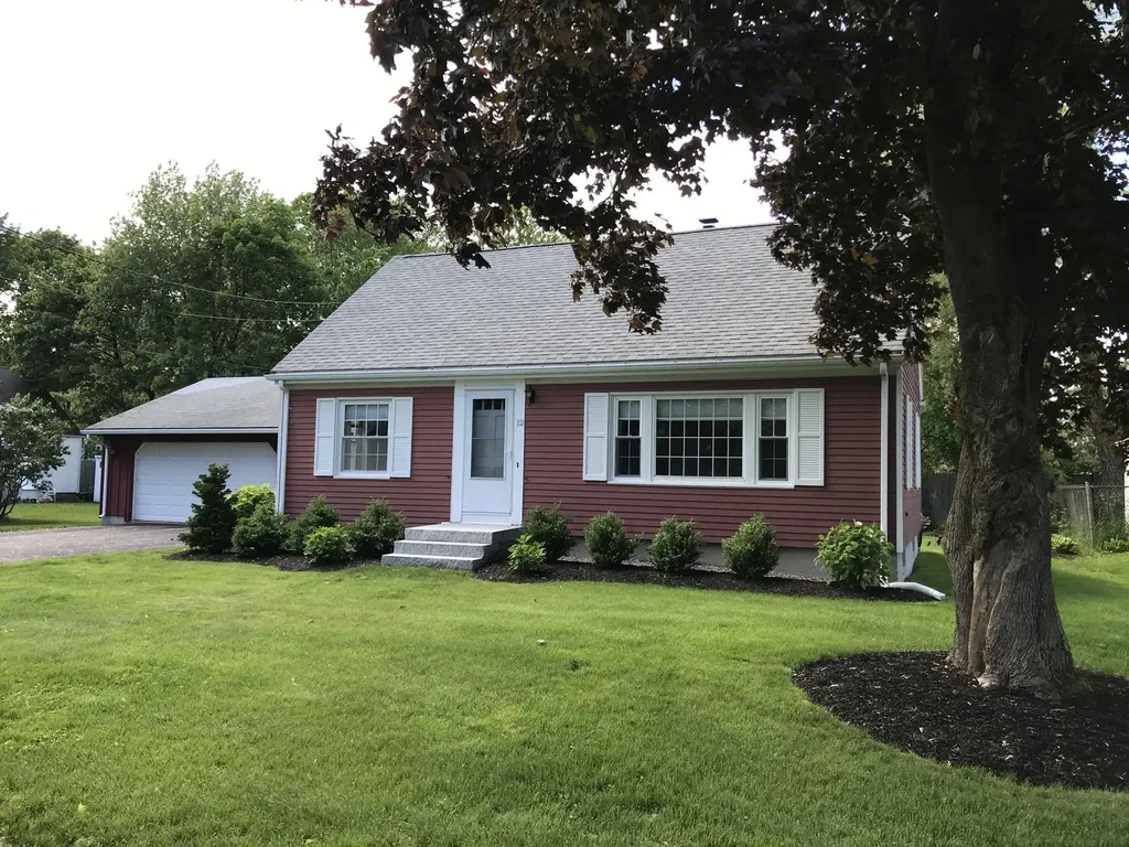 12 Malilly Road Portland ME 04103