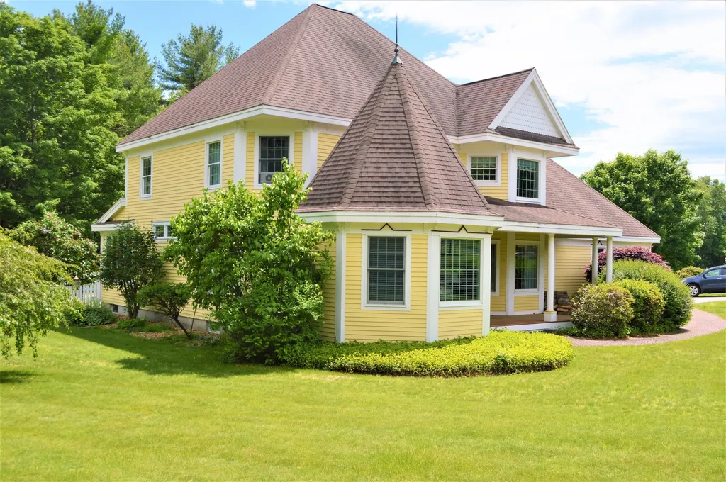 2 Moses Little Drive Windham ME 04062