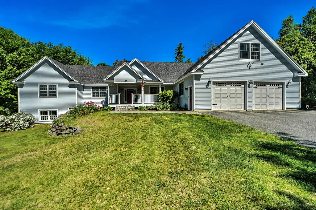 427 East Side Trail Oakland ME 04963