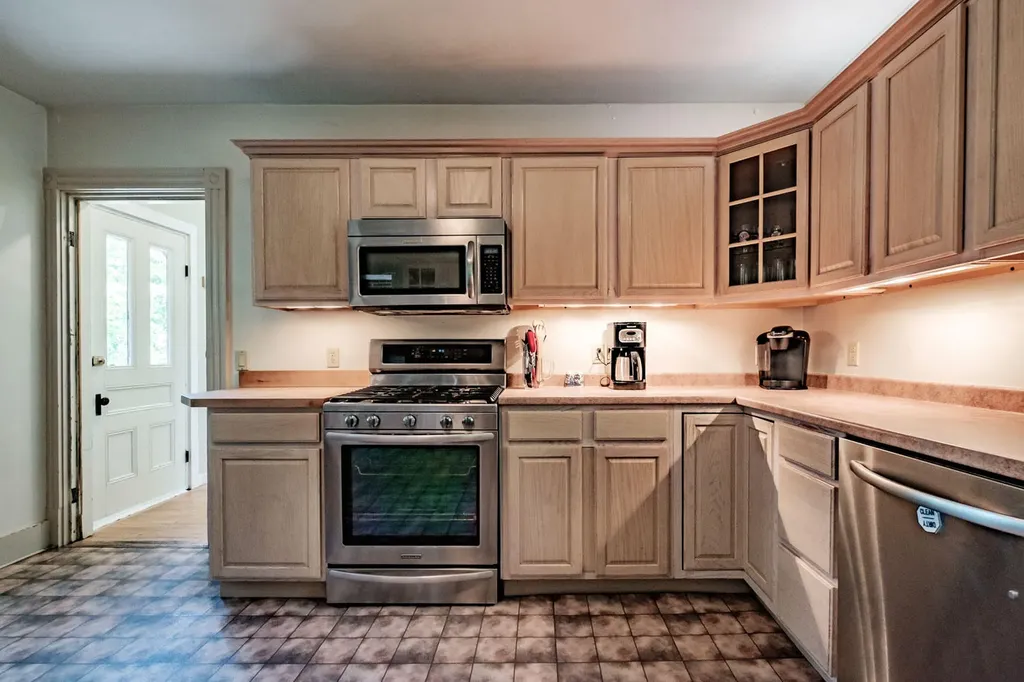 266 Maine Street Brunswick ME 04011