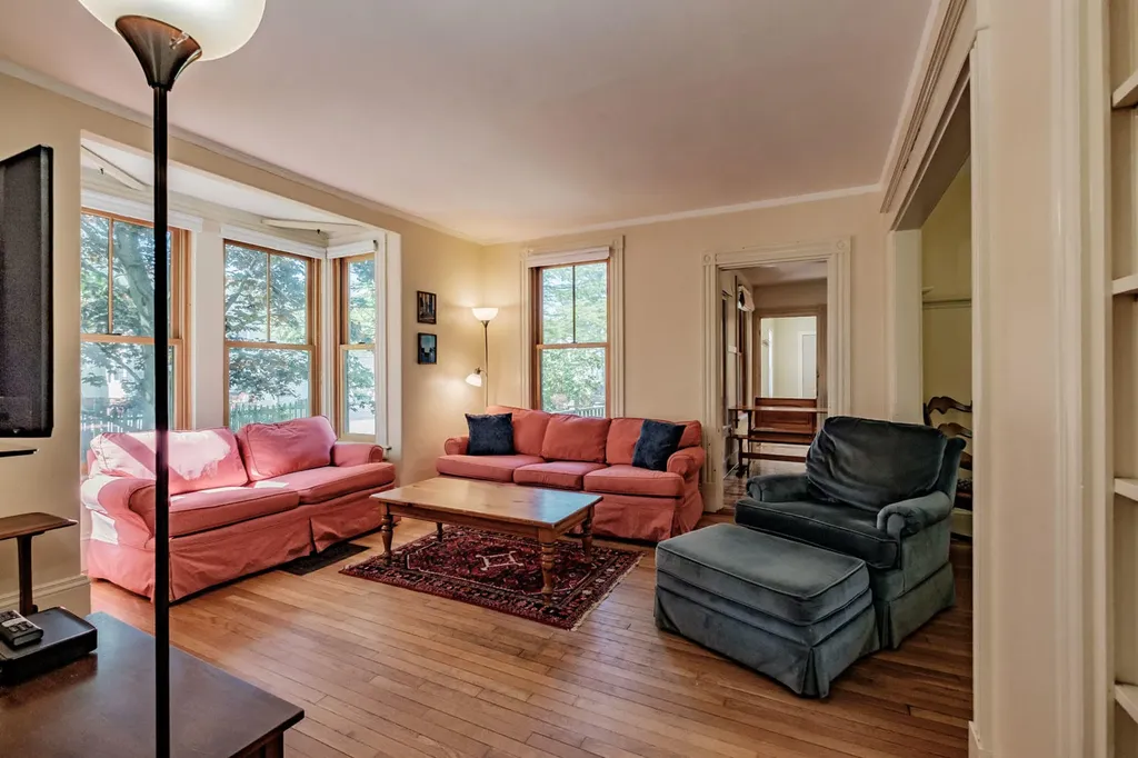 266 Maine Street Brunswick ME 04011