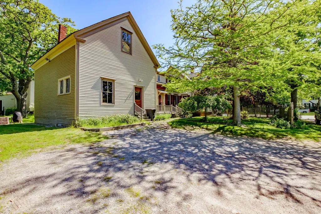 266 Maine Street Brunswick ME 04011