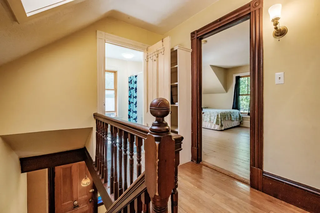 266 Maine Street Brunswick ME 04011