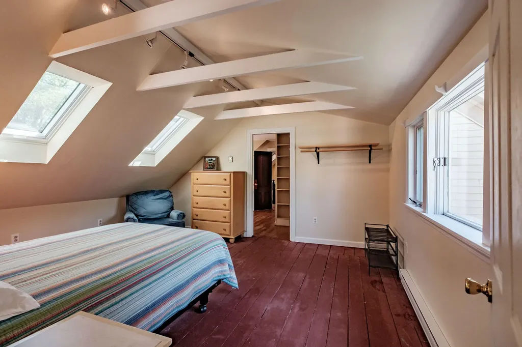 266 Maine Street Brunswick ME 04011