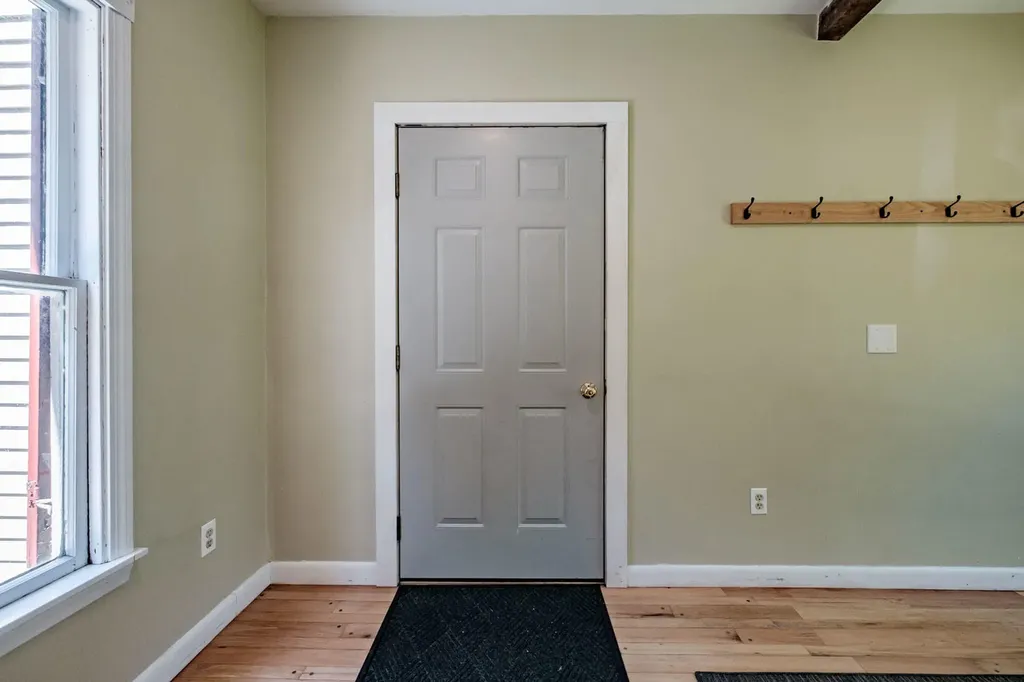 266 Maine Street Brunswick ME 04011