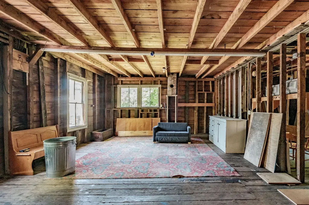 266 Maine Street Brunswick ME 04011