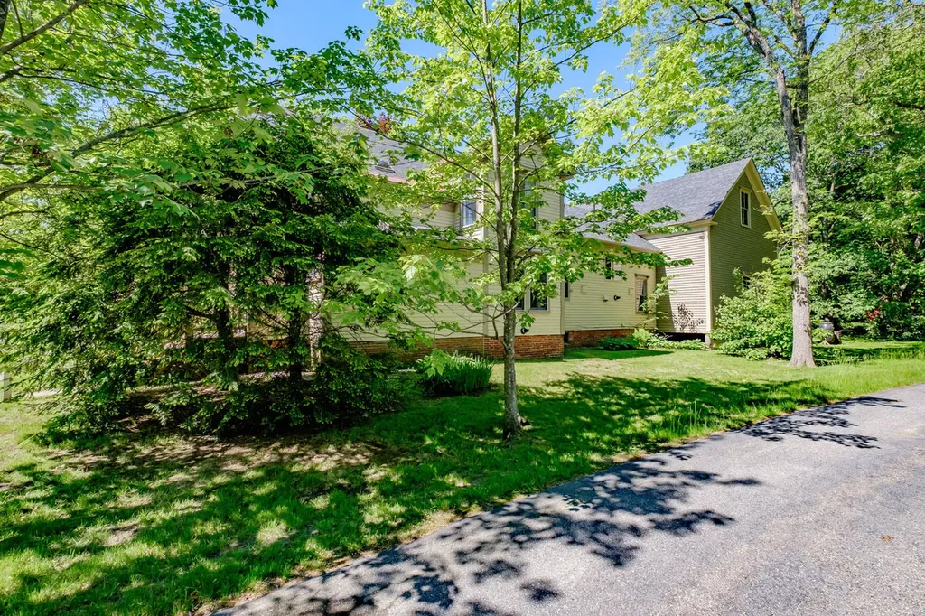 266 Maine Street Brunswick ME 04011