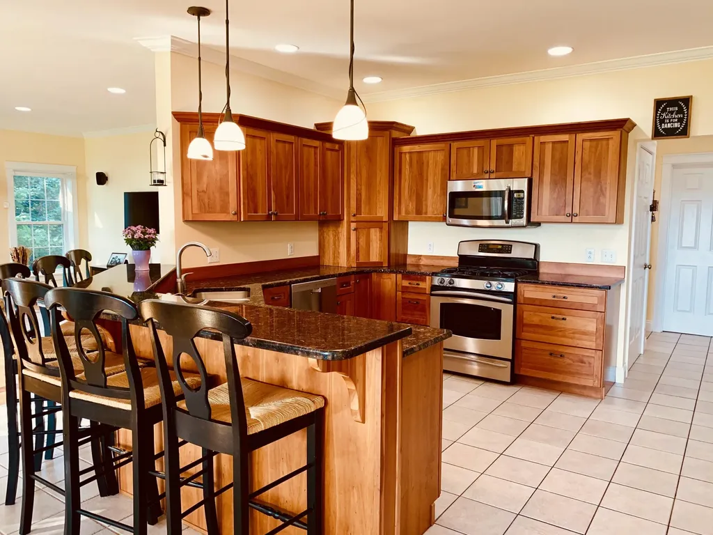50 Dunton Circle Hampden ME 04444