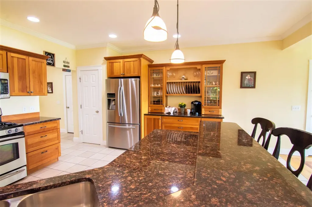 50 Dunton Circle Hampden ME 04444