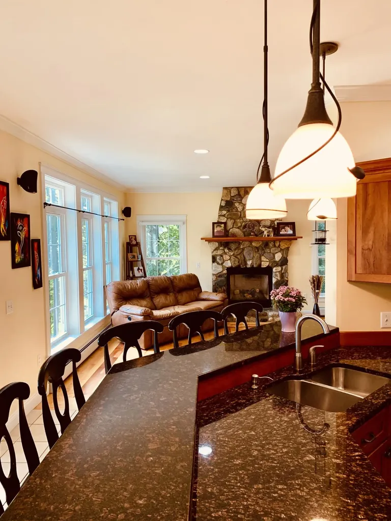 50 Dunton Circle Hampden ME 04444