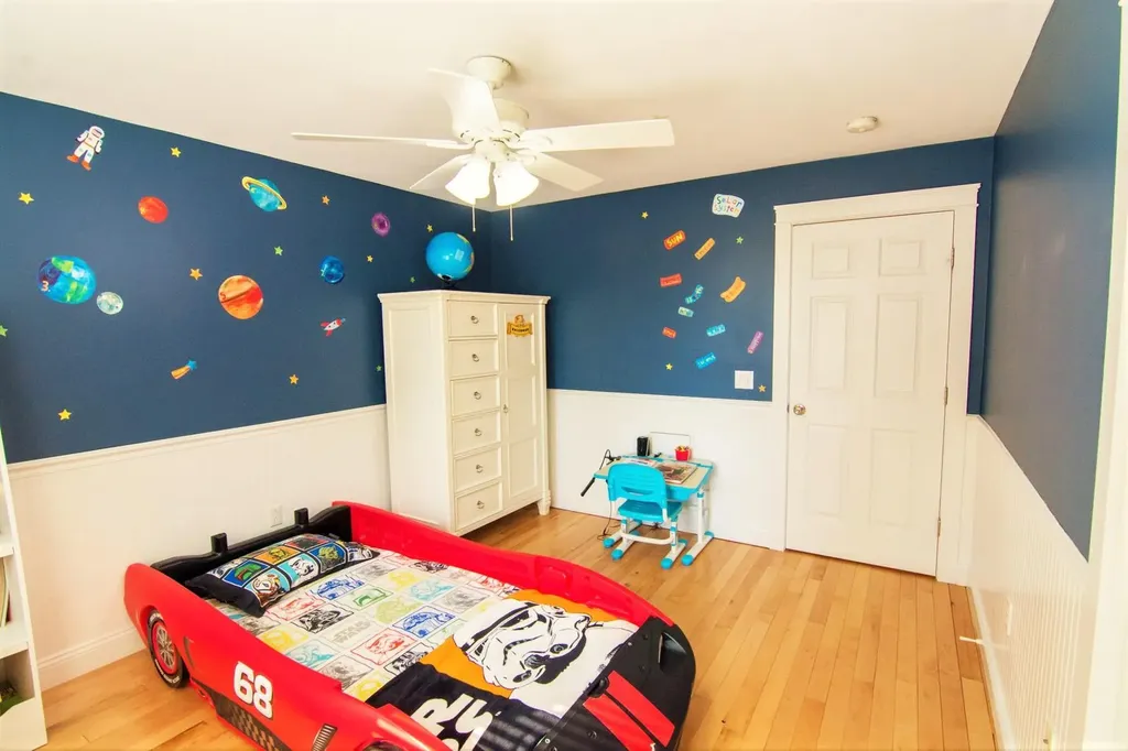 50 Dunton Circle Hampden ME 04444