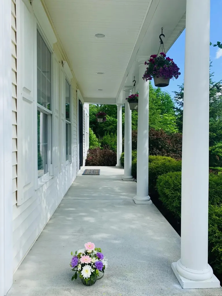 50 Dunton Circle Hampden ME 04444