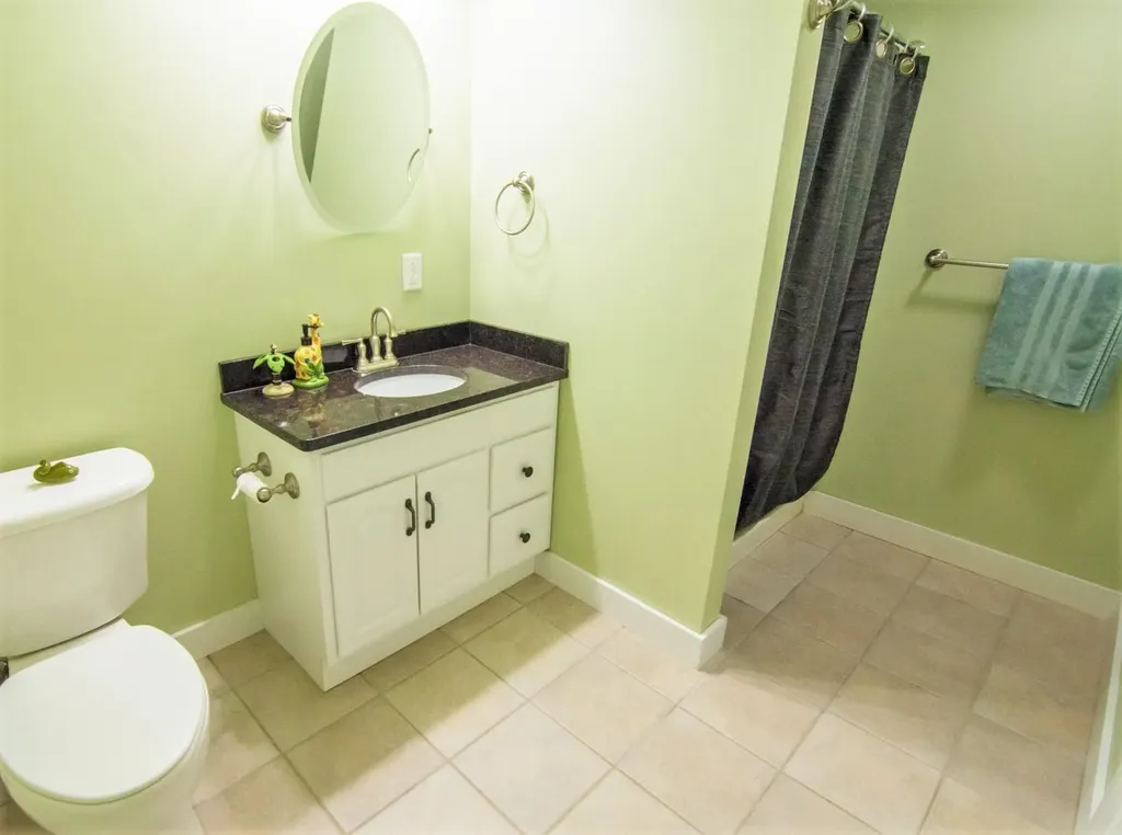 50 Dunton Circle Hampden ME 04444
