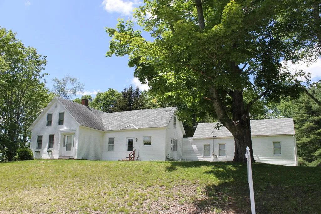51 Morgan Hill Road Nobleboro ME 04555