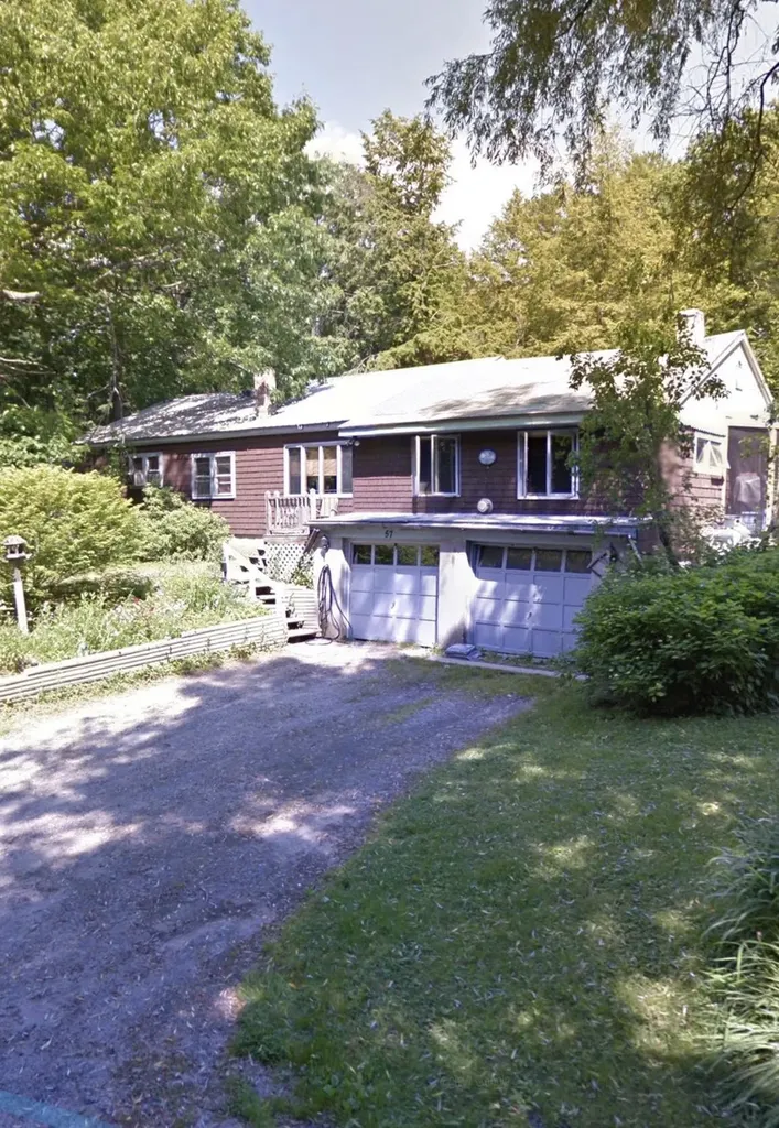 57 Lantern Lane Windham ME 04062