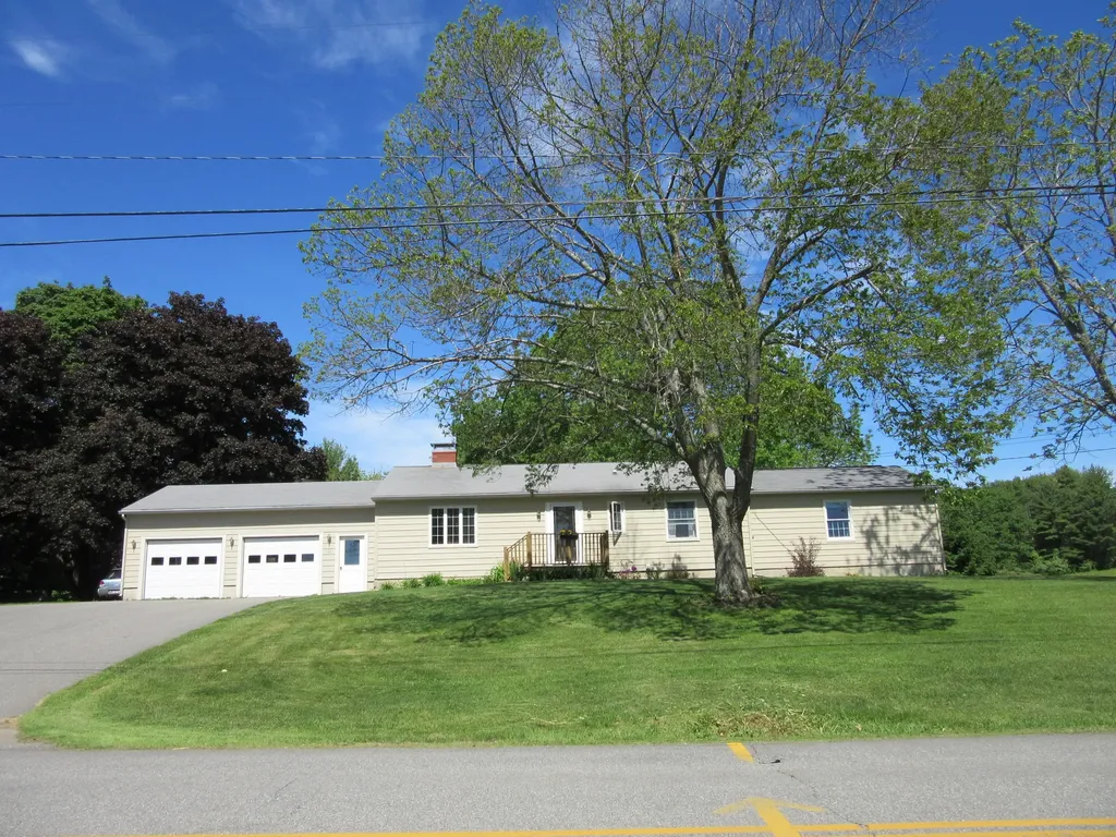 64 Old County Road Hampden ME 04444