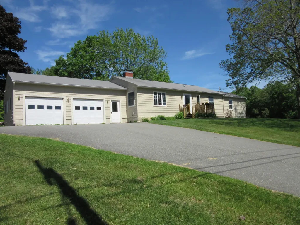 64 Old County Road Hampden ME 04444