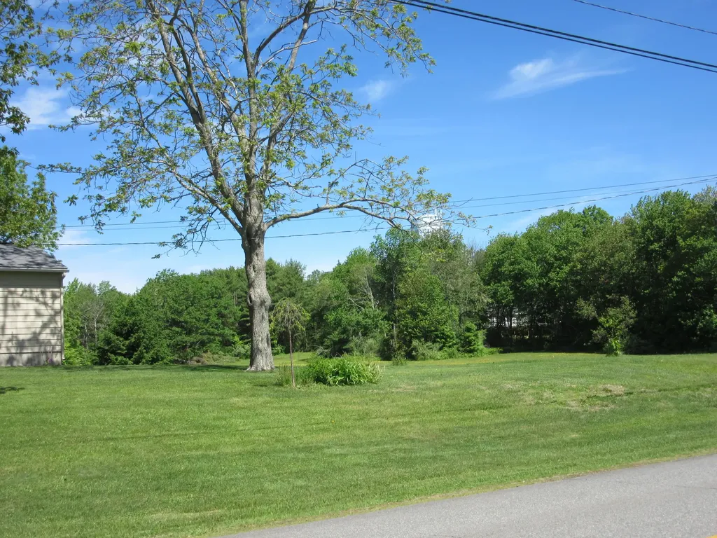 64 Old County Road Hampden ME 04444