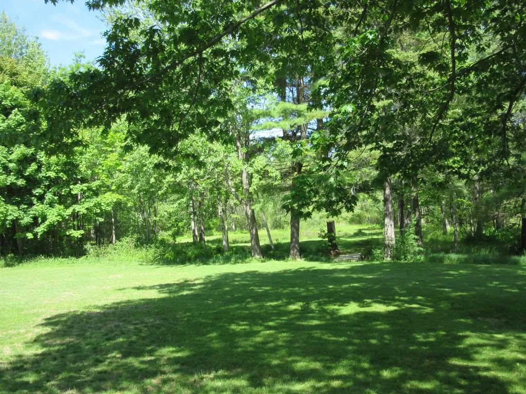 64 Old County Road Hampden ME 04444