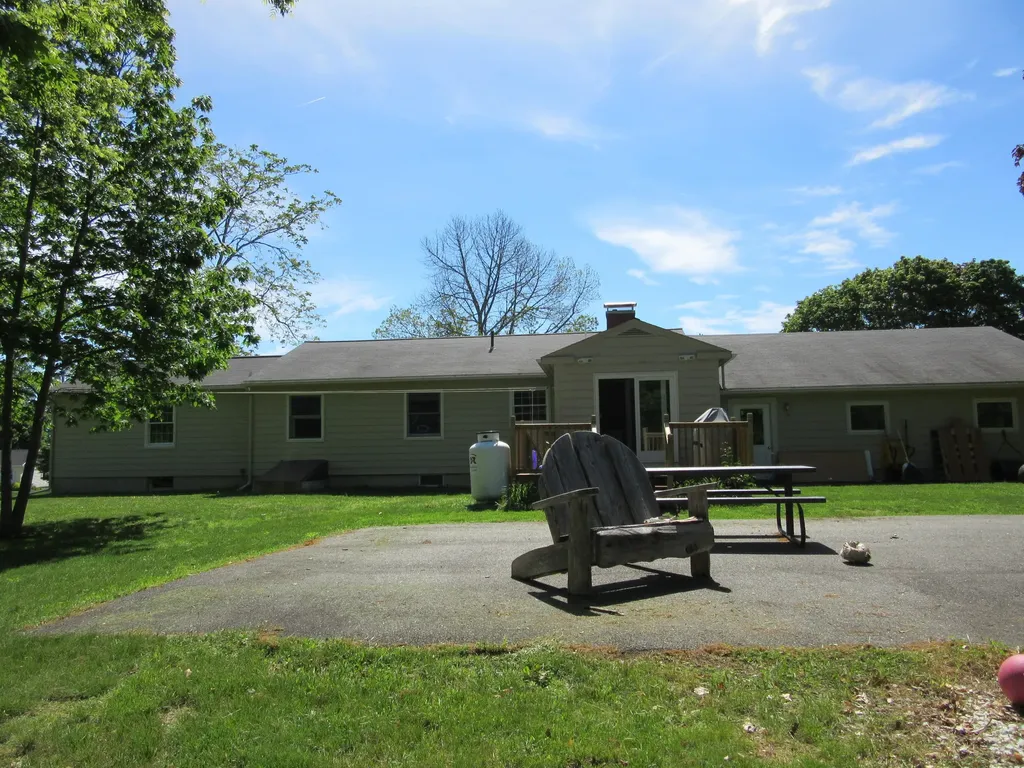 64 Old County Road Hampden ME 04444
