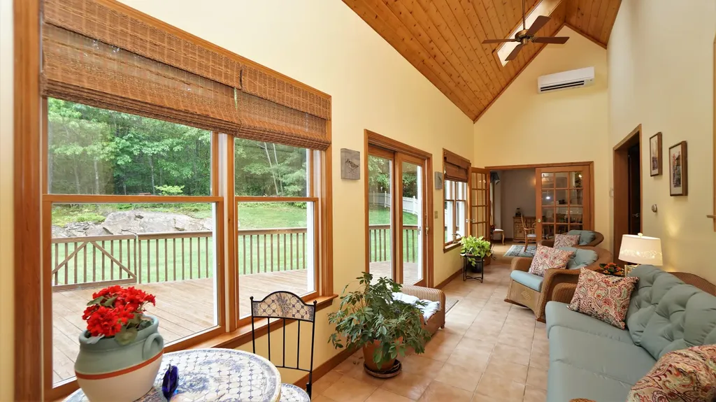 12 Pond Ridge Drive Lewiston ME 04240