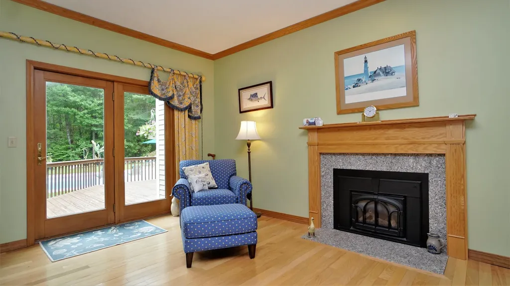 12 Pond Ridge Drive Lewiston ME 04240