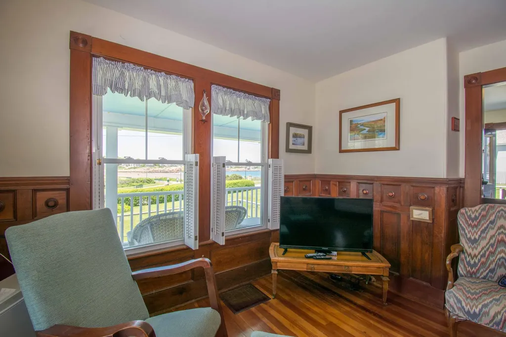 2 Willow Avenue York ME 03909