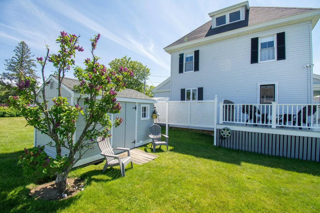 2 Willow Avenue York ME 03909