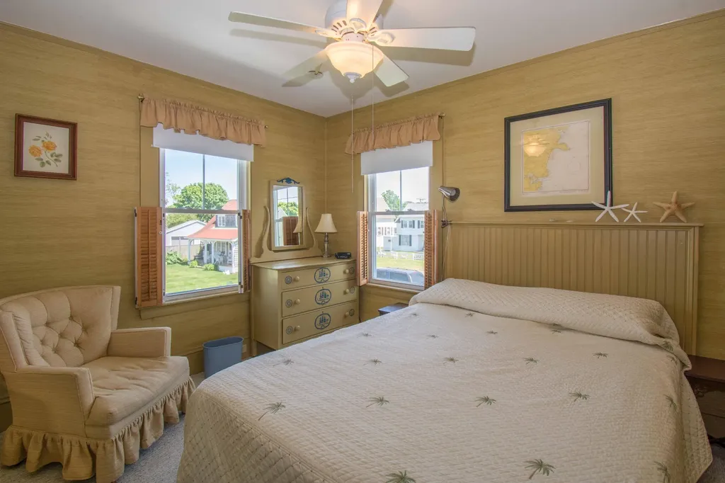 2 Willow Avenue York ME 03909