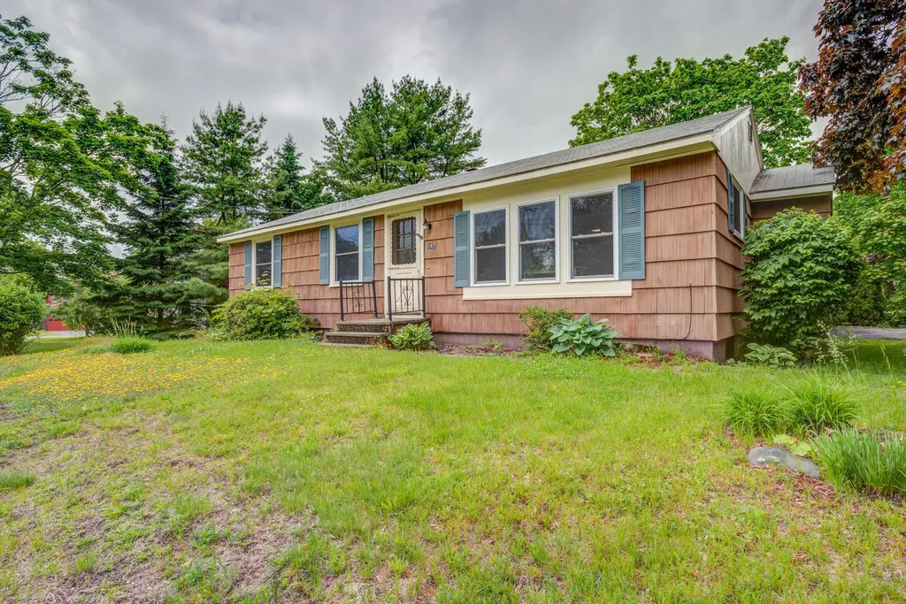 187 Saco Street Westbrook ME 04092