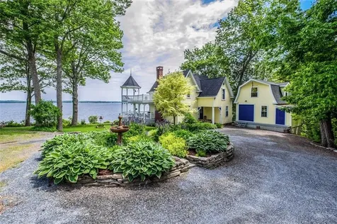 274 Shore Road Northport ME 04849