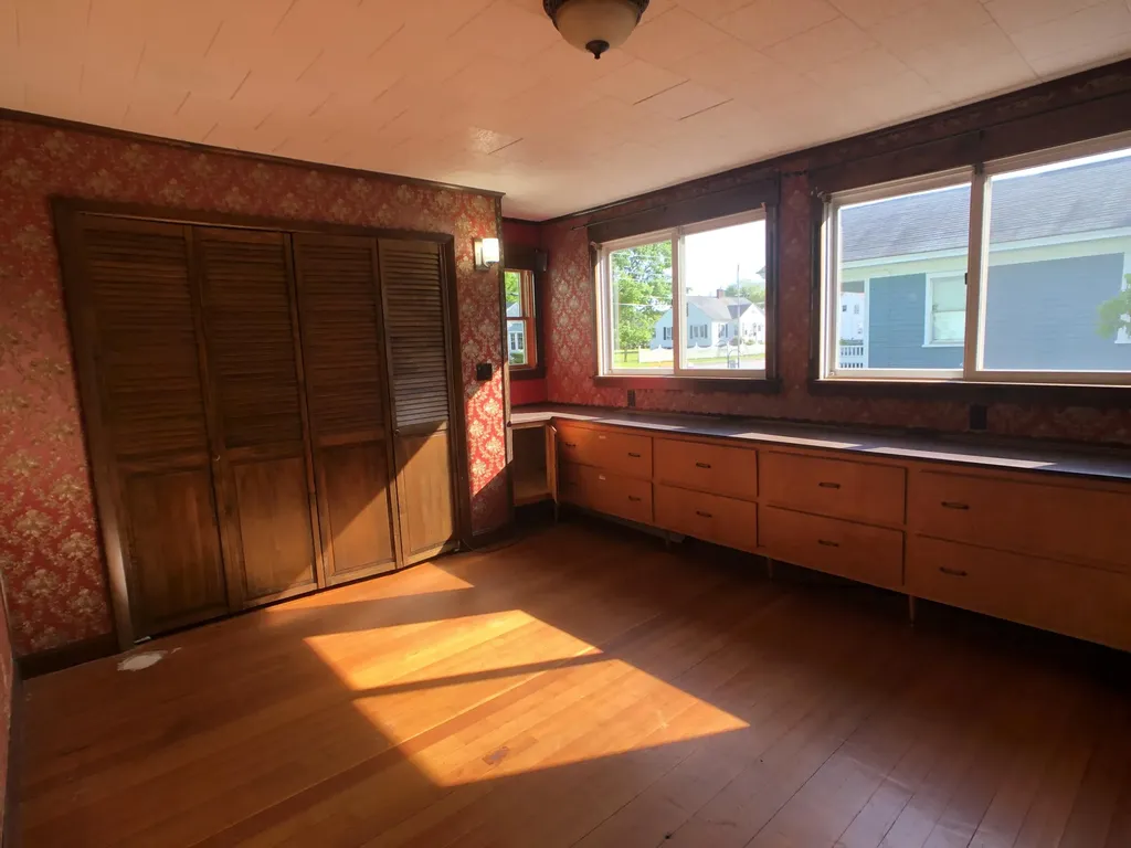306 Alfred Street Biddeford ME 04005