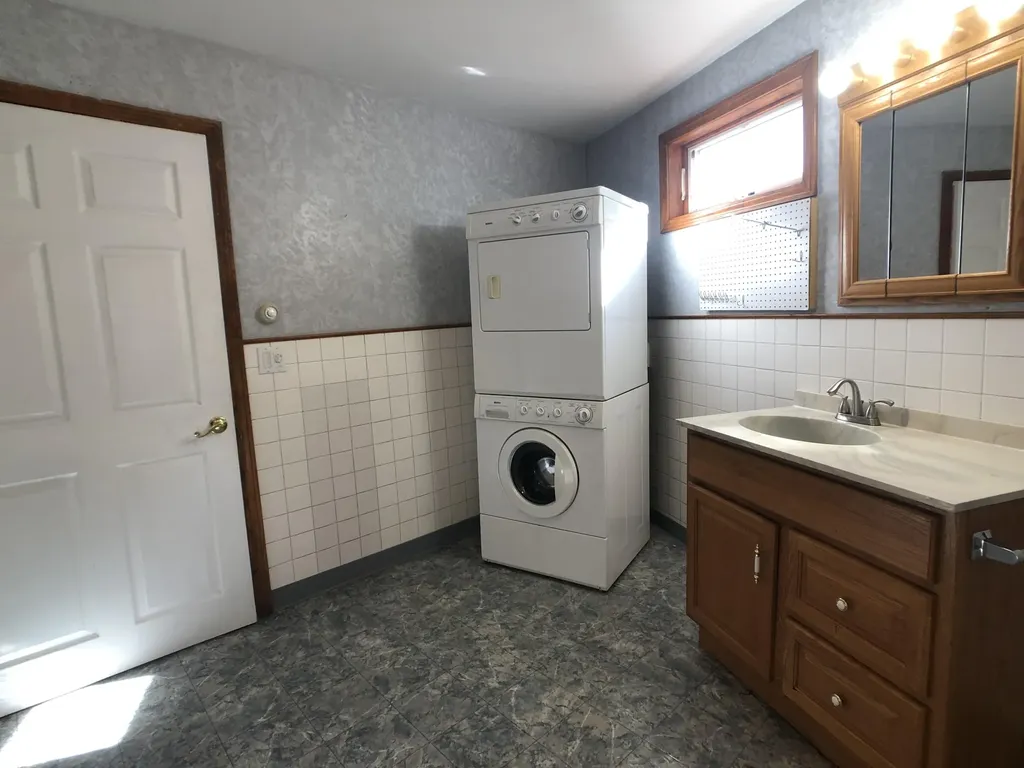 306 Alfred Street Biddeford ME 04005