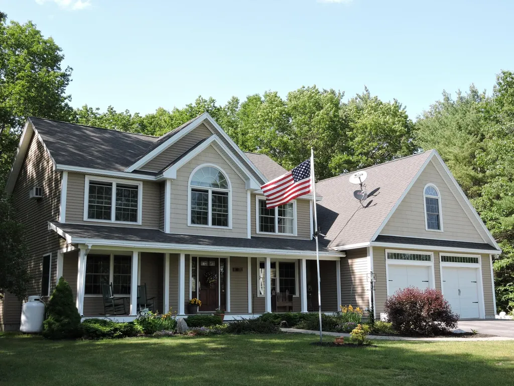 598 Roosevelt Trail Windham ME 04062