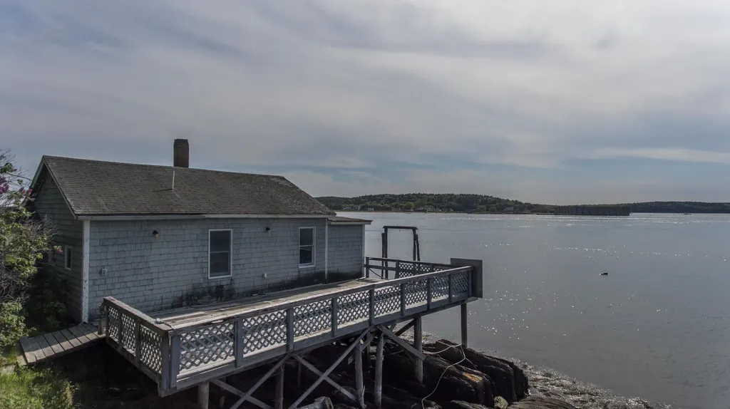 6 Ocean Avenue Georgetown ME 04548