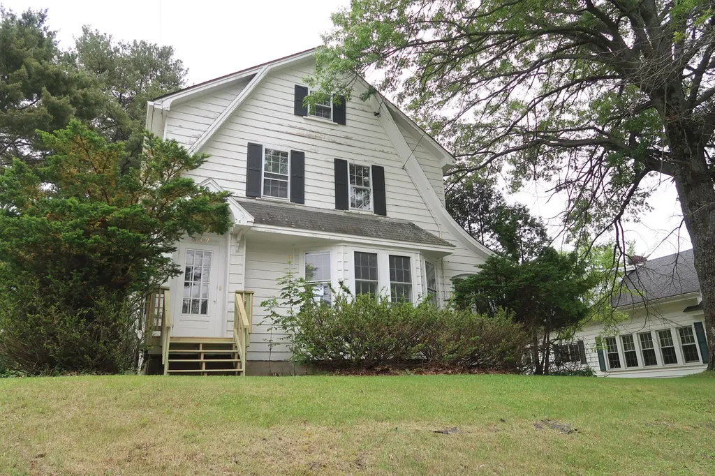 347 Riverside Drive Augusta ME 04330