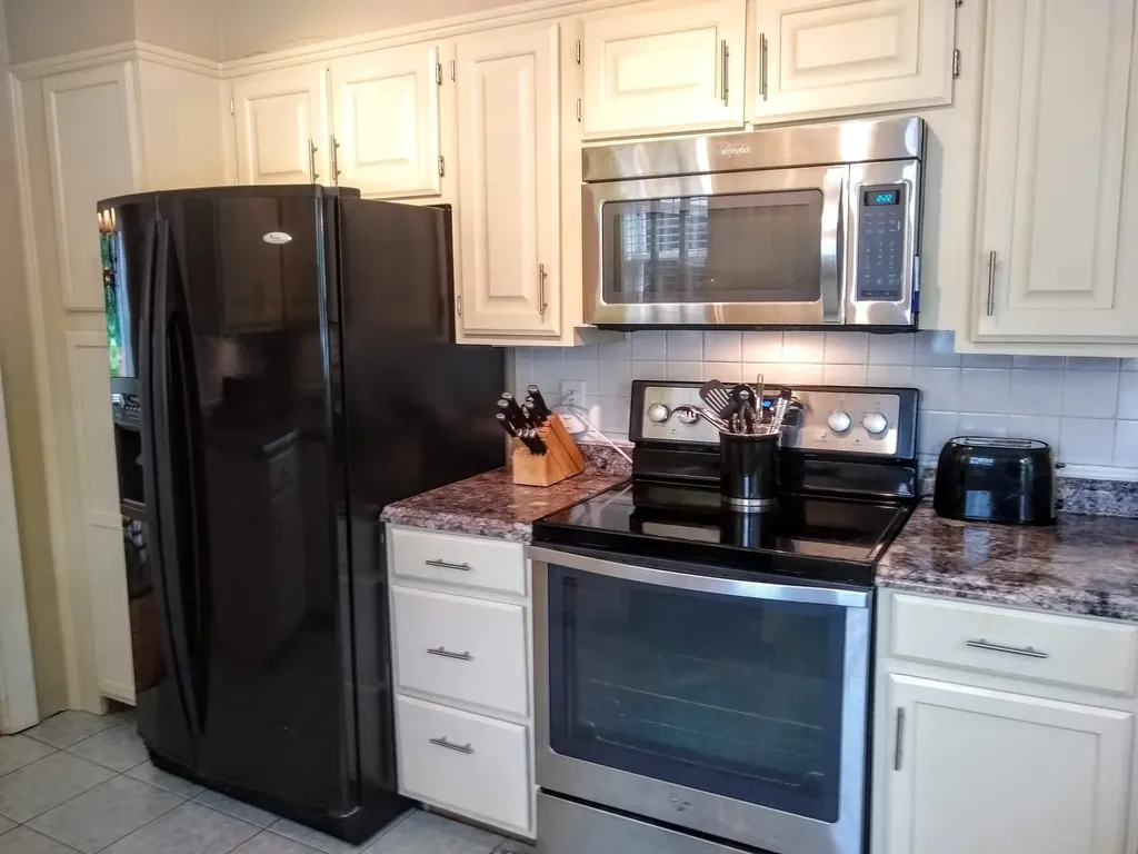 13 Allen Avenue Auburn ME 04210